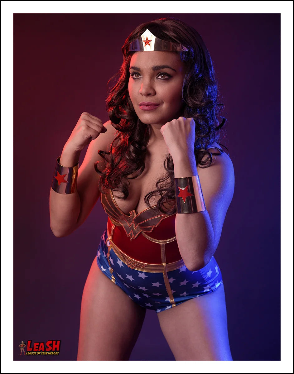 Wonder Woman cosplay print, fighting pose by Shaletta